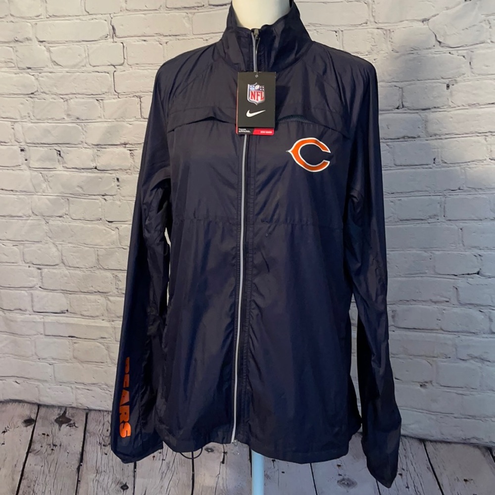 NWT, Nike, Chicago Bears Women’s Zip up Windbreaker, Large